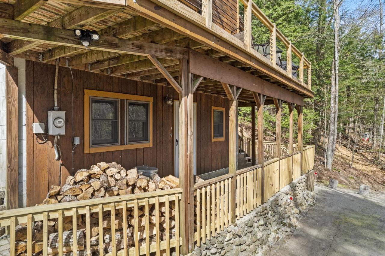 River Road Treehouse Retreat Warrensburg Exterior foto